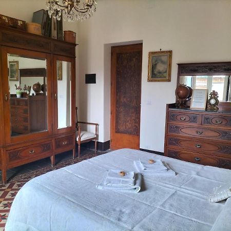 كاتانيا B&B Chapo المظهر الخارجي الصورة